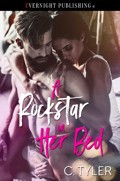 A Rockstar in Her Bed